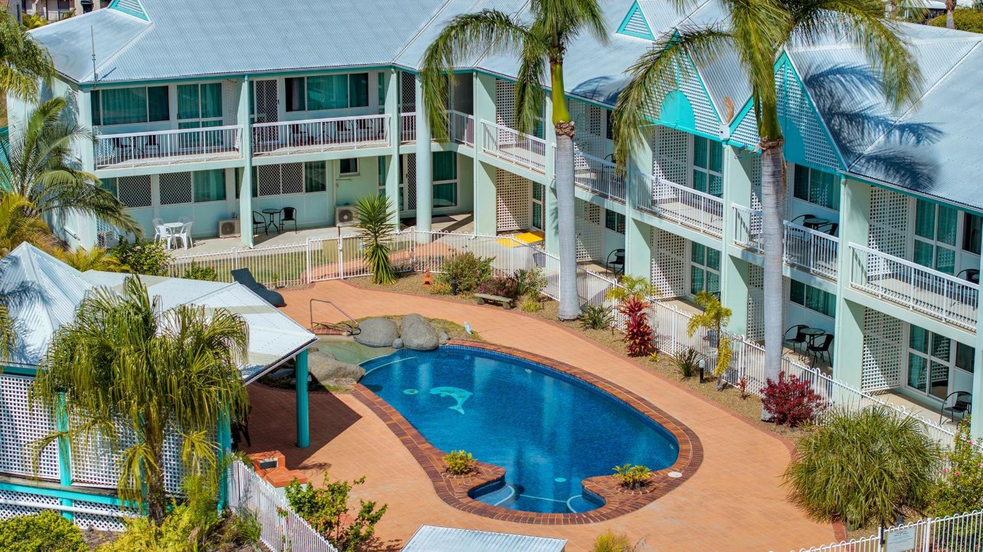 Reef Adventureland Motor Inn Таннум Сандс Экстерьер фото