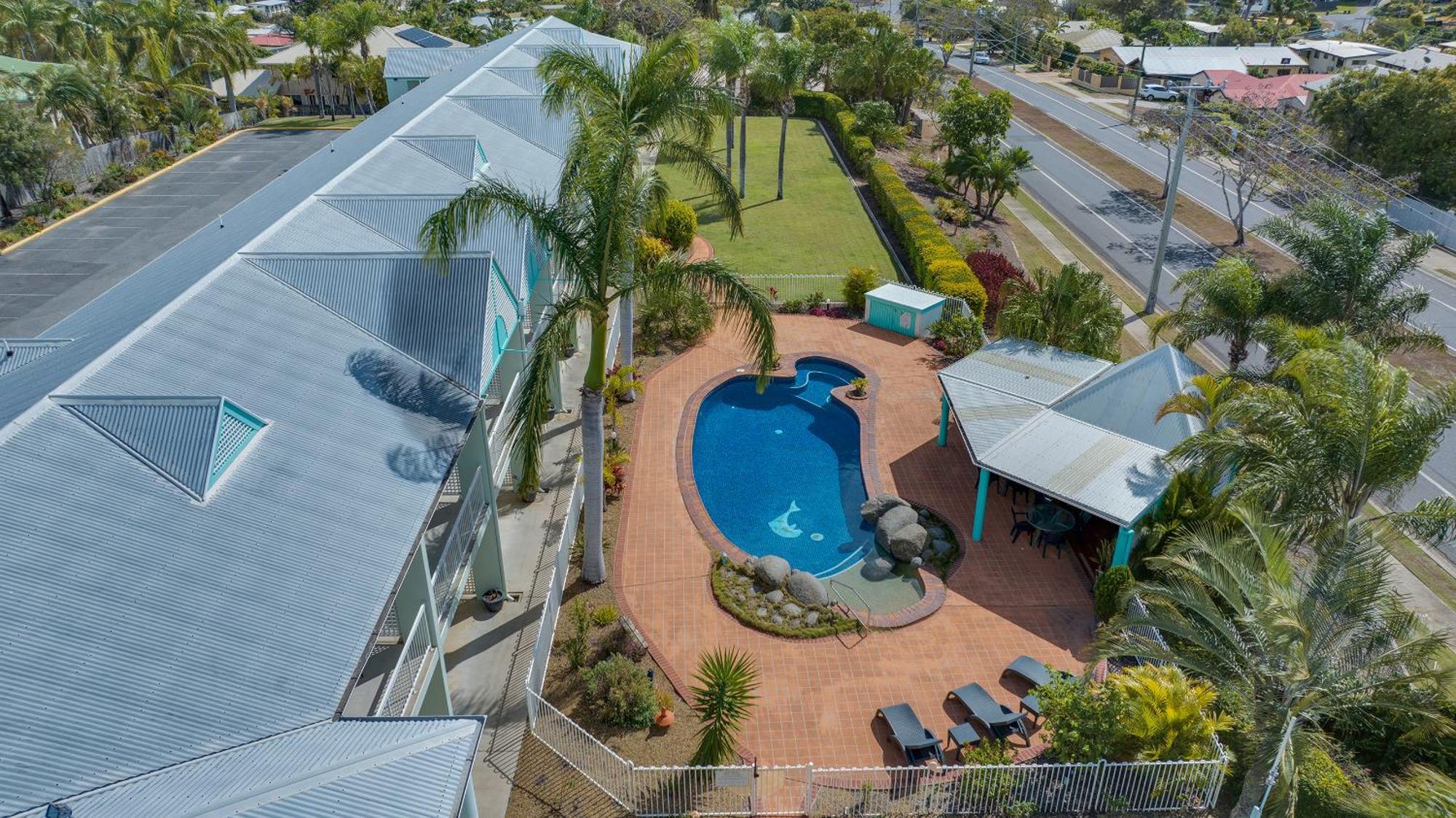 Reef Adventureland Motor Inn Таннум Сандс Экстерьер фото