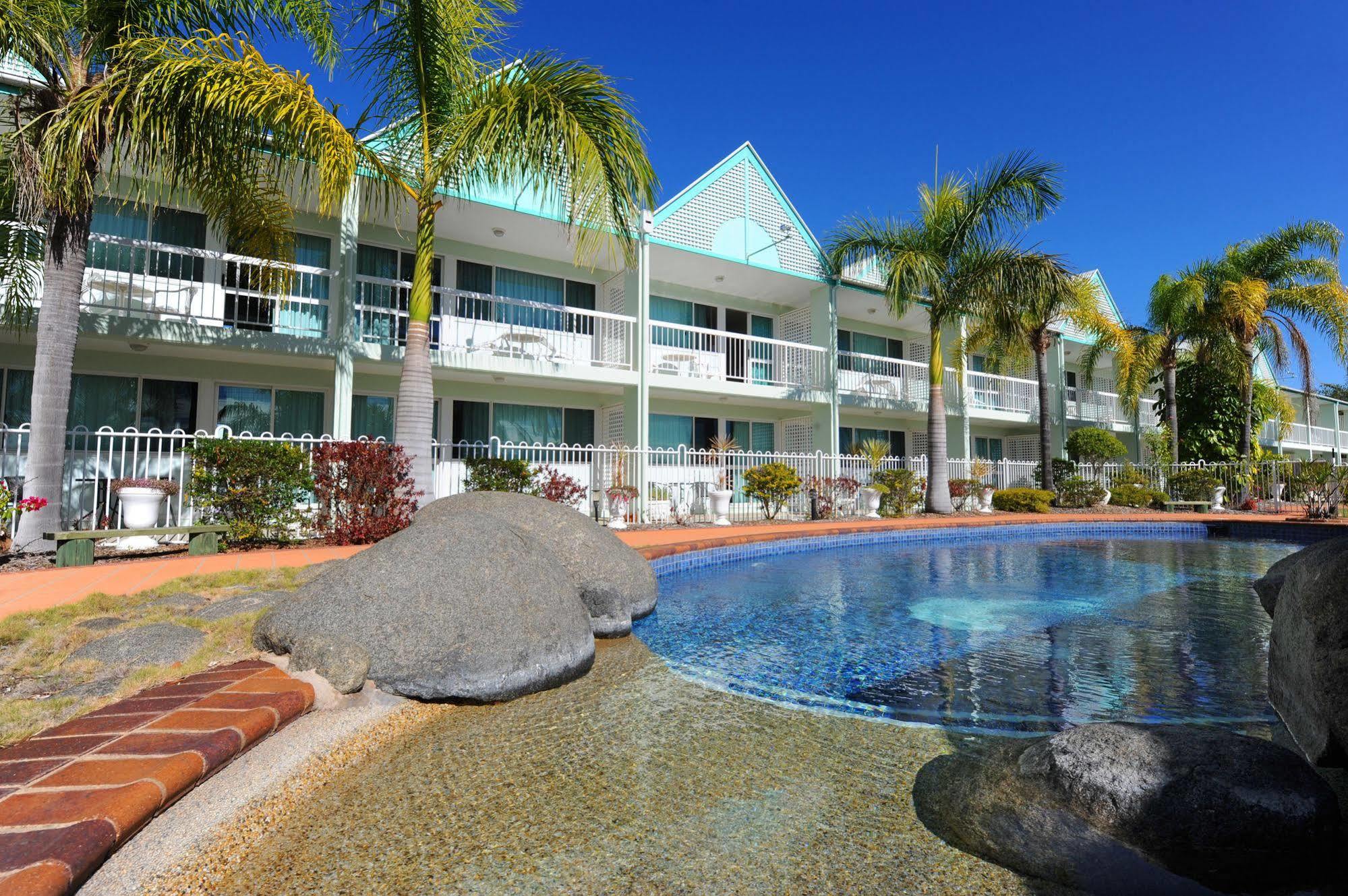 Reef Adventureland Motor Inn Таннум Сандс Экстерьер фото